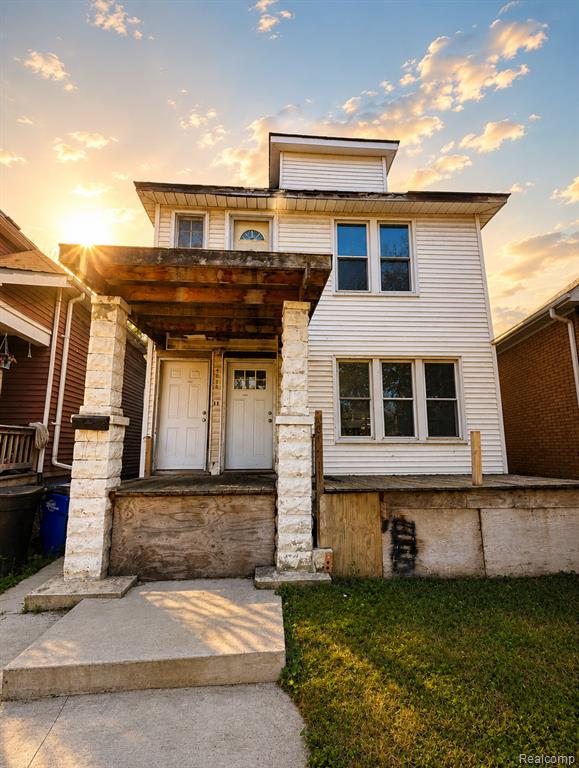 4934 Cicotte Street Property Photo 1