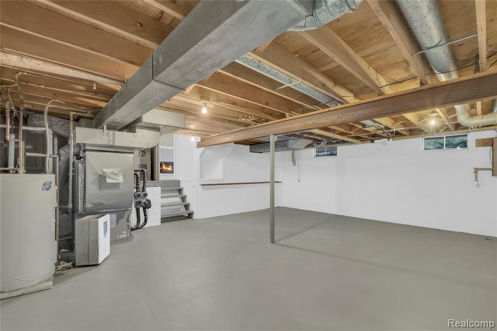 5181 Burnside Road Property Photo 19