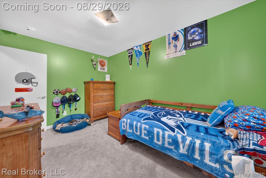 36400 Madison Street Property Photo 18