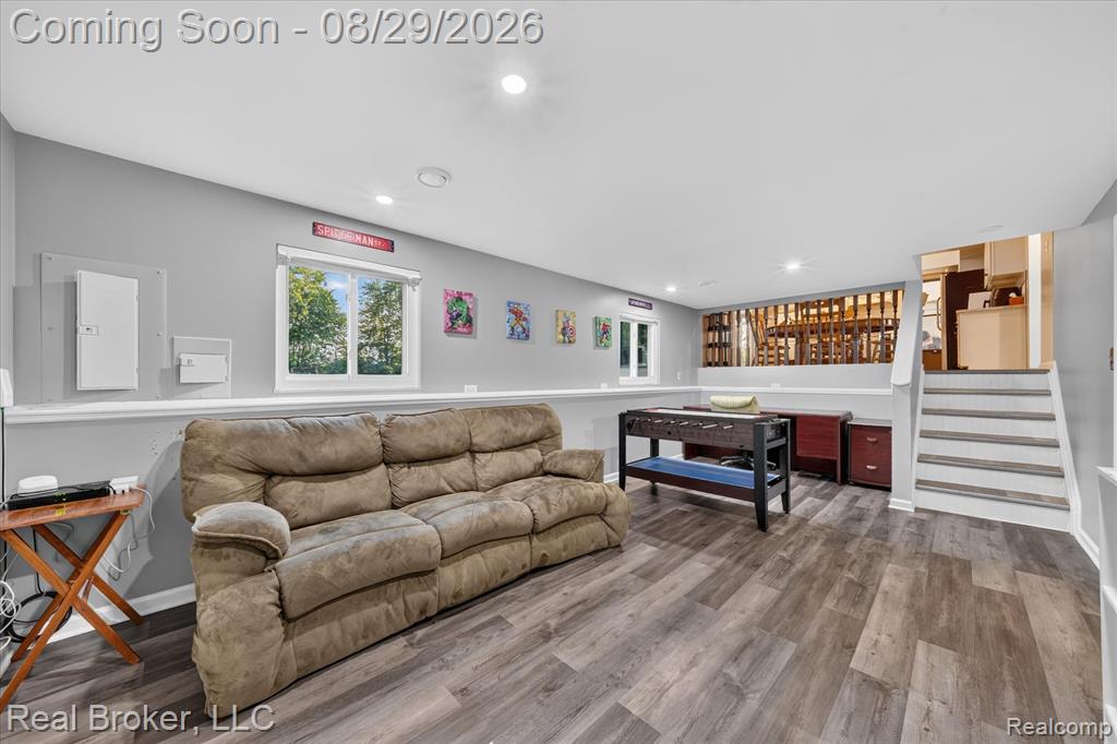 36400 Madison Street Property Photo 23