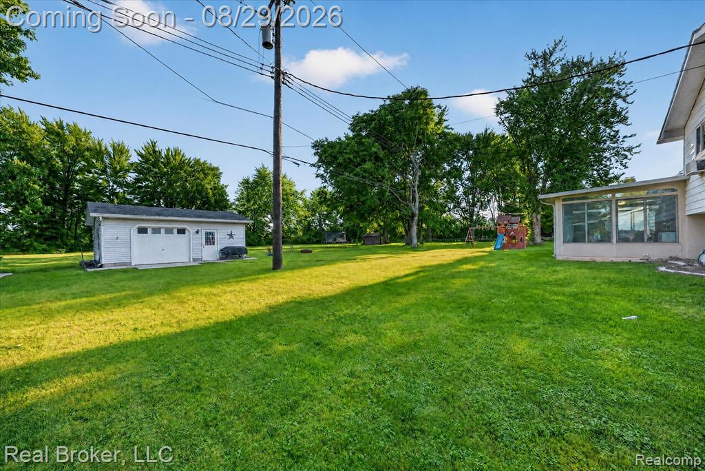 36400 Madison Street Property Photo 28