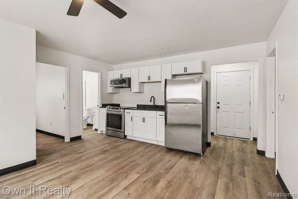 13031 Unit #14 Joy Road Property Photo 14