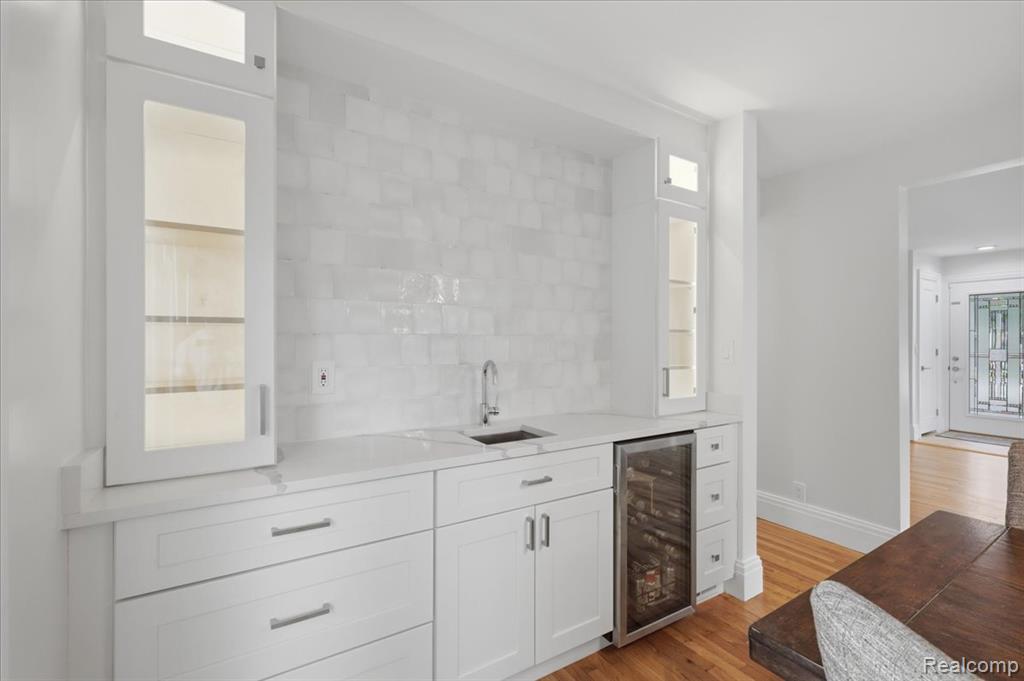 1872 Banbury Street Property Photo 13