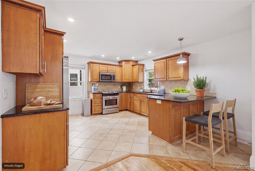 1872 Banbury Street Property Photo 15