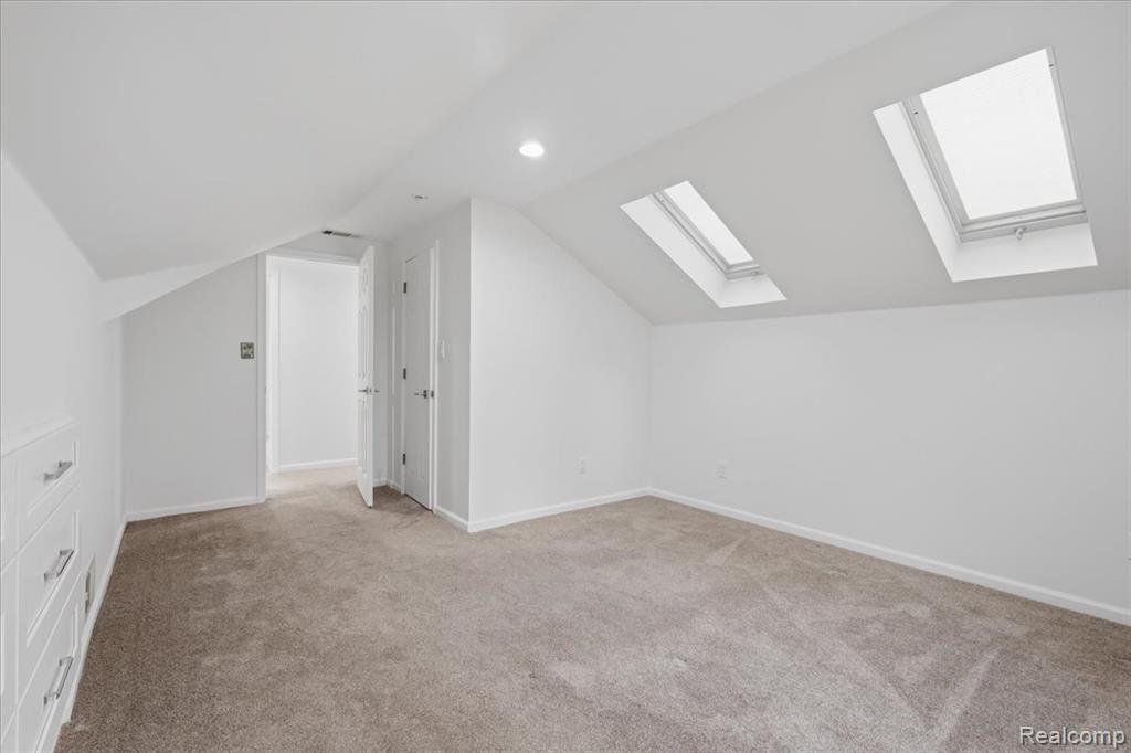 1872 Banbury Street Property Photo 29