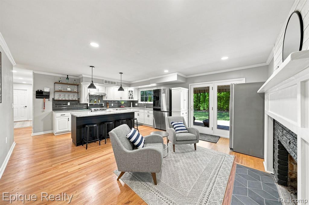 23571 E Le Bost Property Photo 7