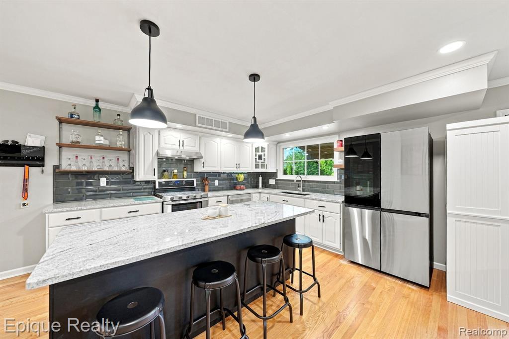 23571 E Le Bost Property Photo 8