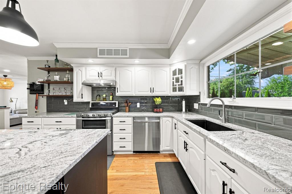 23571 E Le Bost Property Photo 11