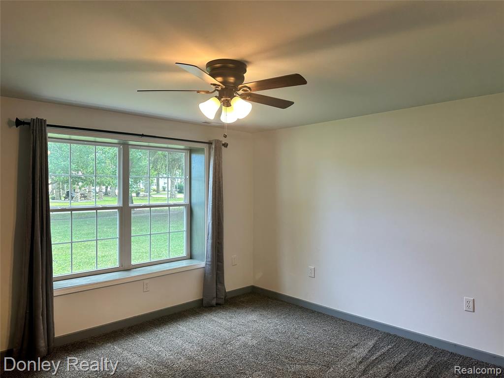2840 Fenner Street Property Photo 11