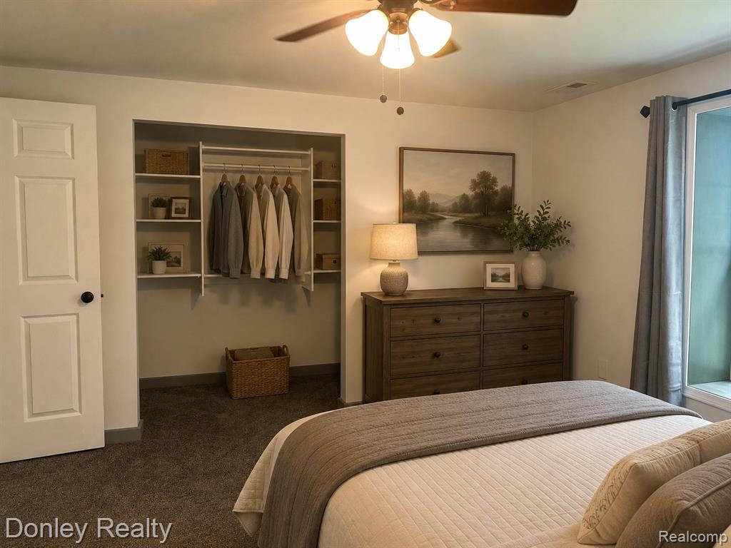 2840 Fenner Street Property Photo 12