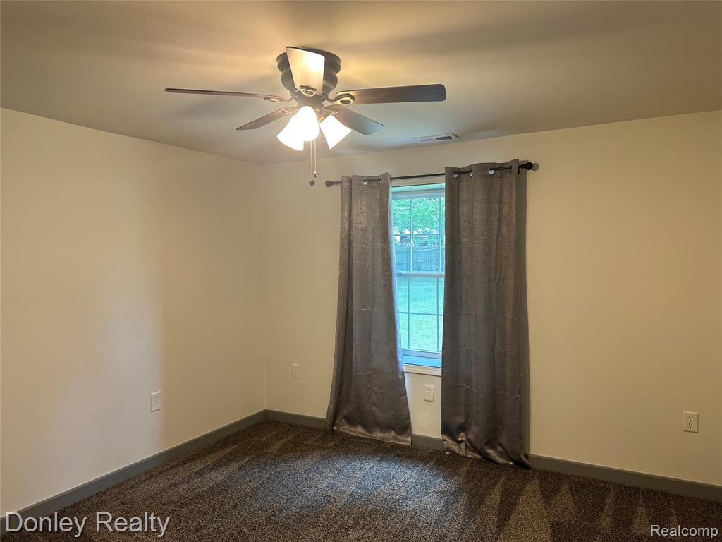 2840 Fenner Street Property Photo 15