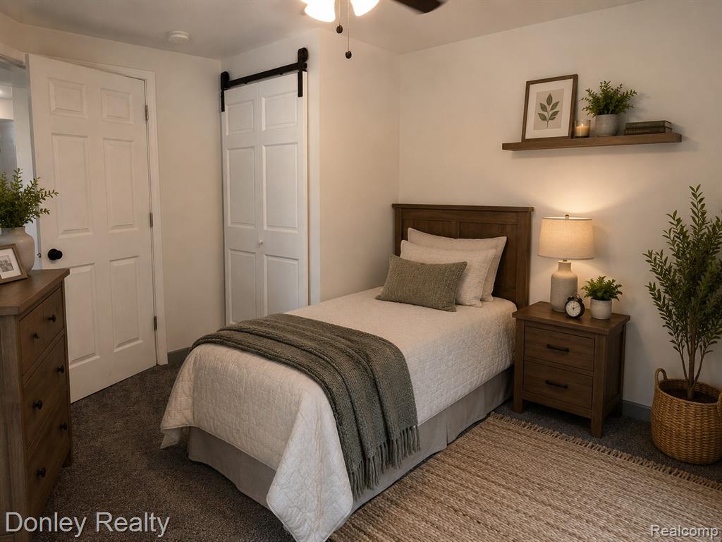 2840 Fenner Street Property Photo 21