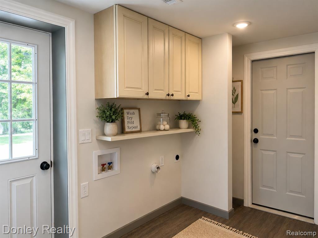 2840 Fenner Street Property Photo 23