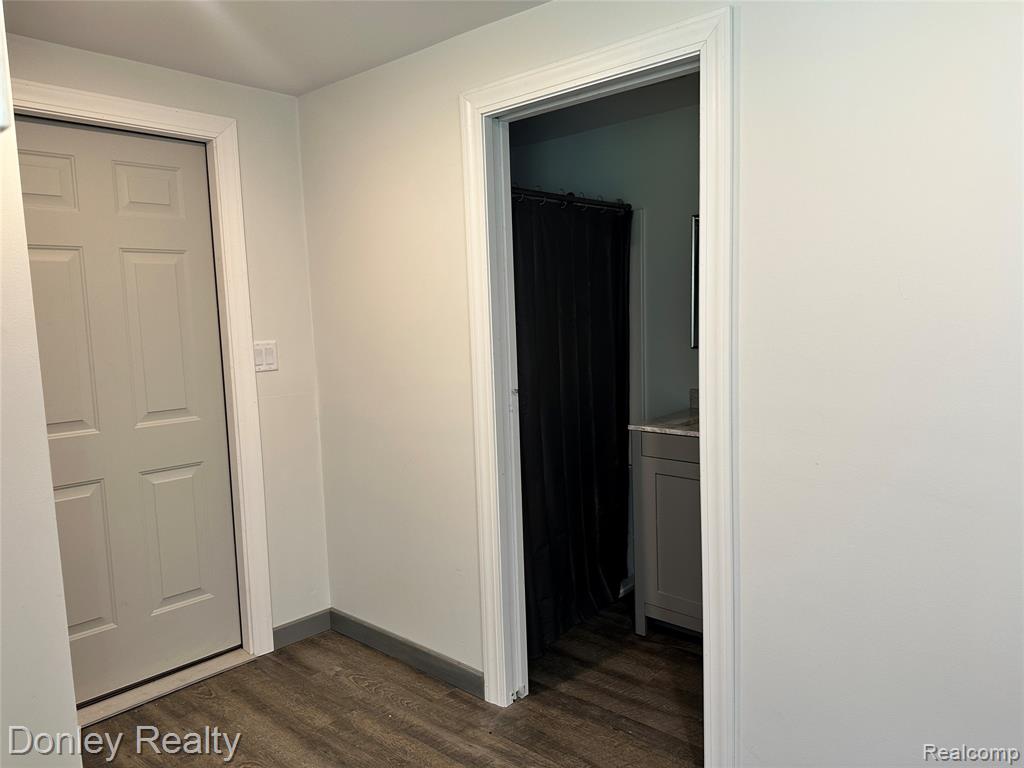 2840 Fenner Street Property Photo 25