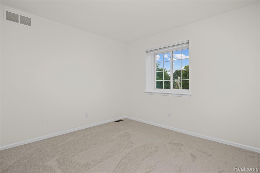 47197 Scarlet Drive Property Photo 51