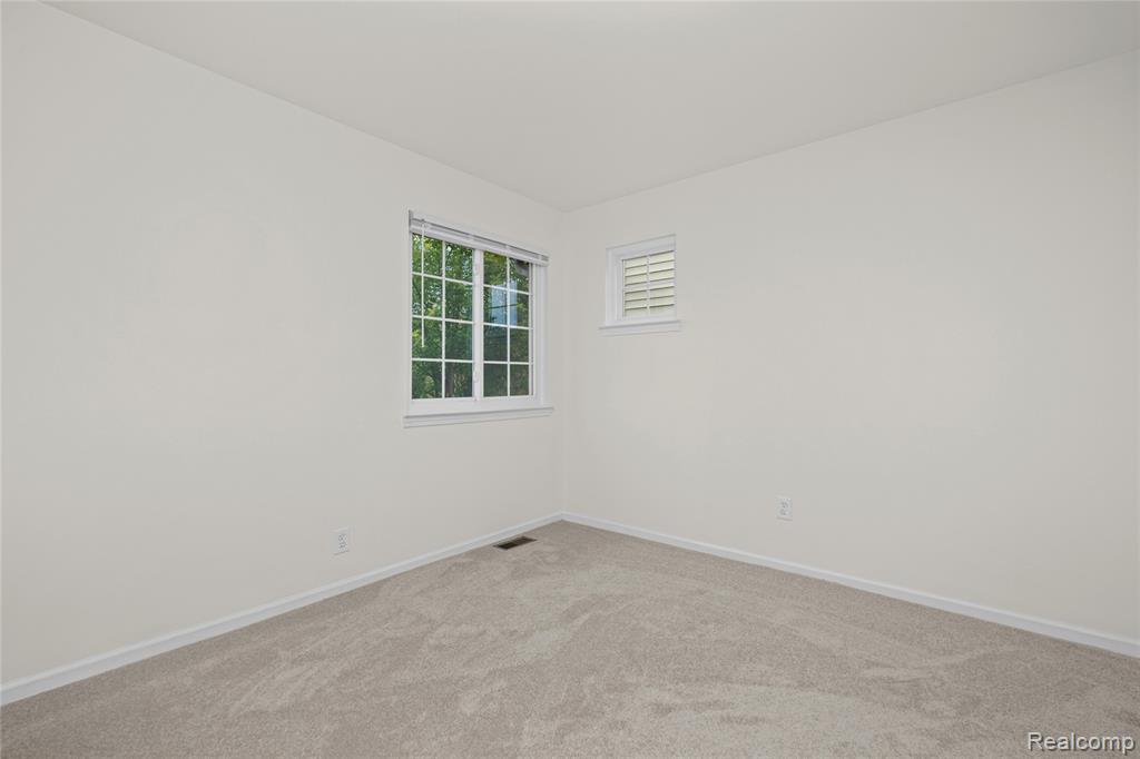 47197 Scarlet Drive Property Photo 54