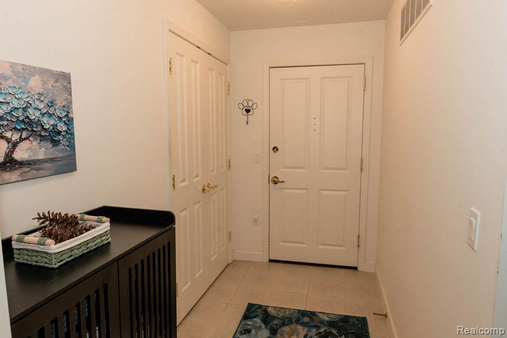 807 Asa Gray Drive Property Photo 6