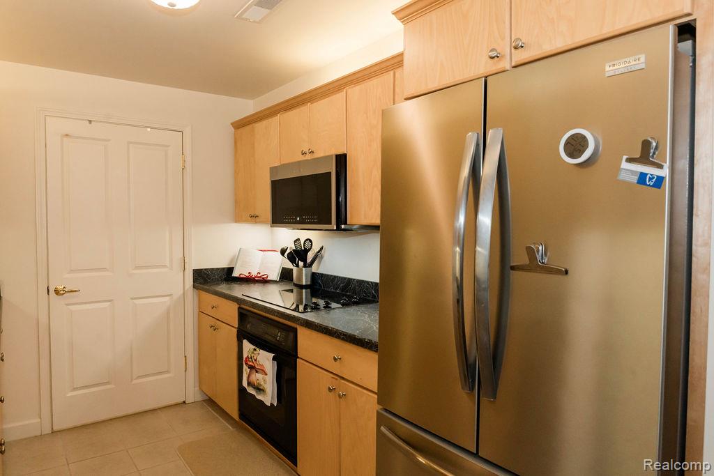 807 Asa Gray Drive Property Photo 12