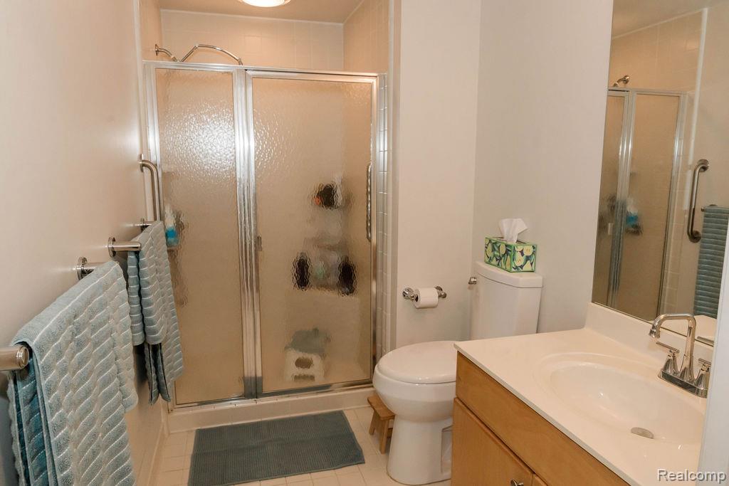 807 Asa Gray Drive Property Photo 14