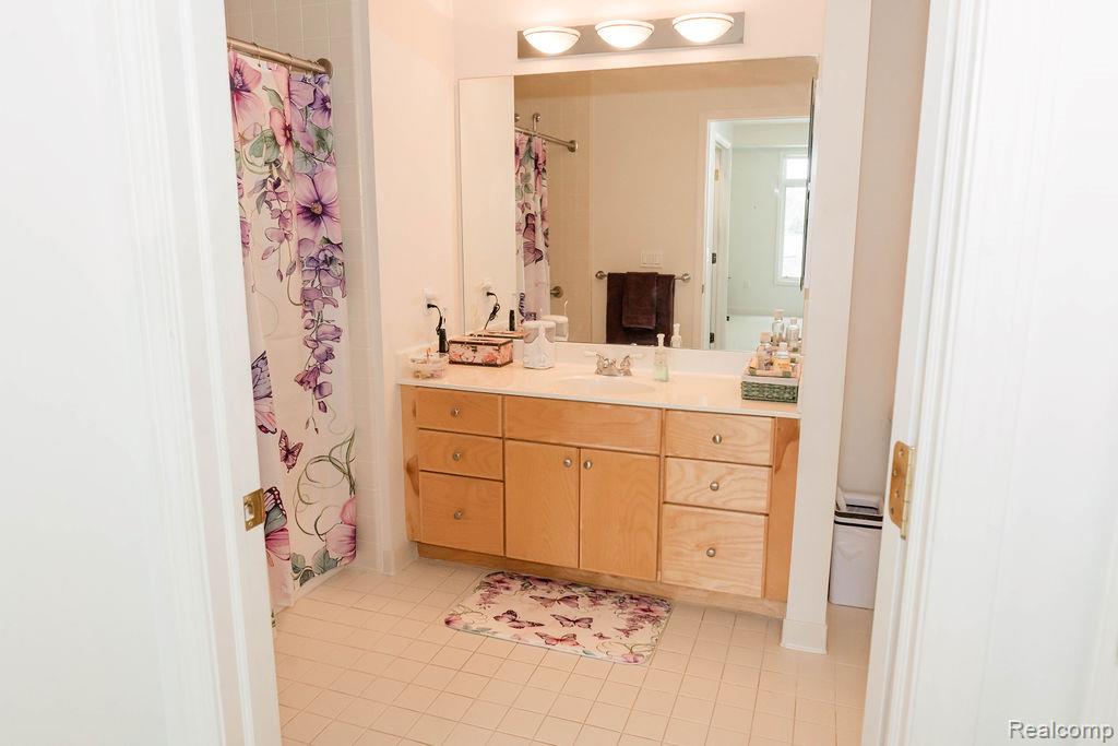 807 Asa Gray Drive Property Photo 18