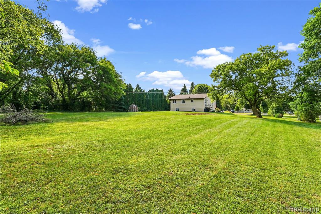 8491 E Mount Morris Road Property Photo 35