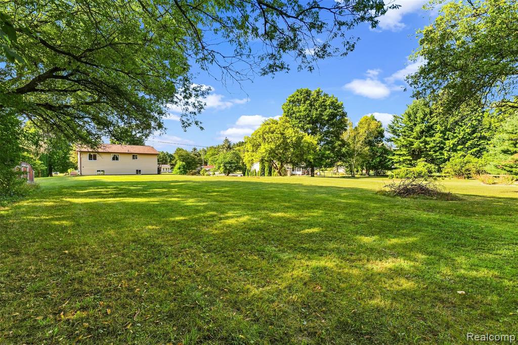 8491 E Mount Morris Road Property Photo 36