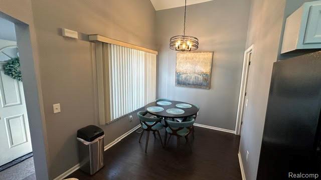 32400 Gateway Drive Property Photo 6