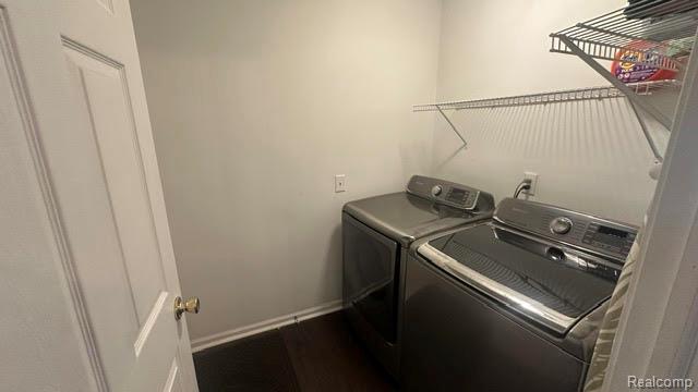 32400 Gateway Drive Property Photo 11