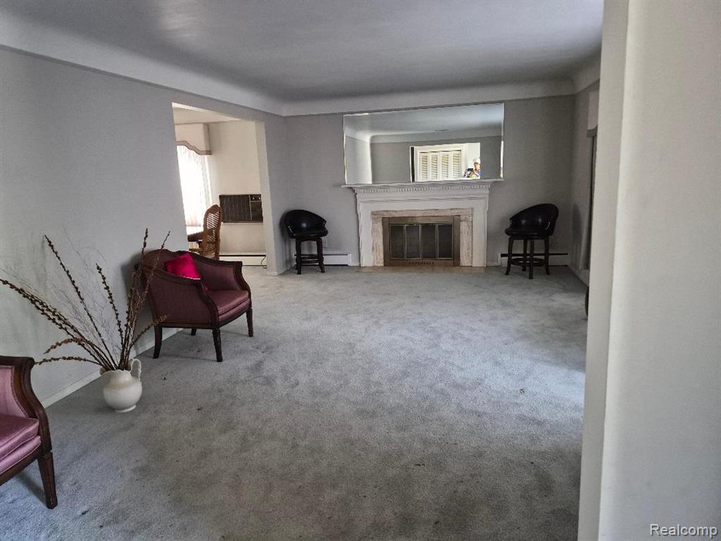 25102 Friar Lane Property Photo 3