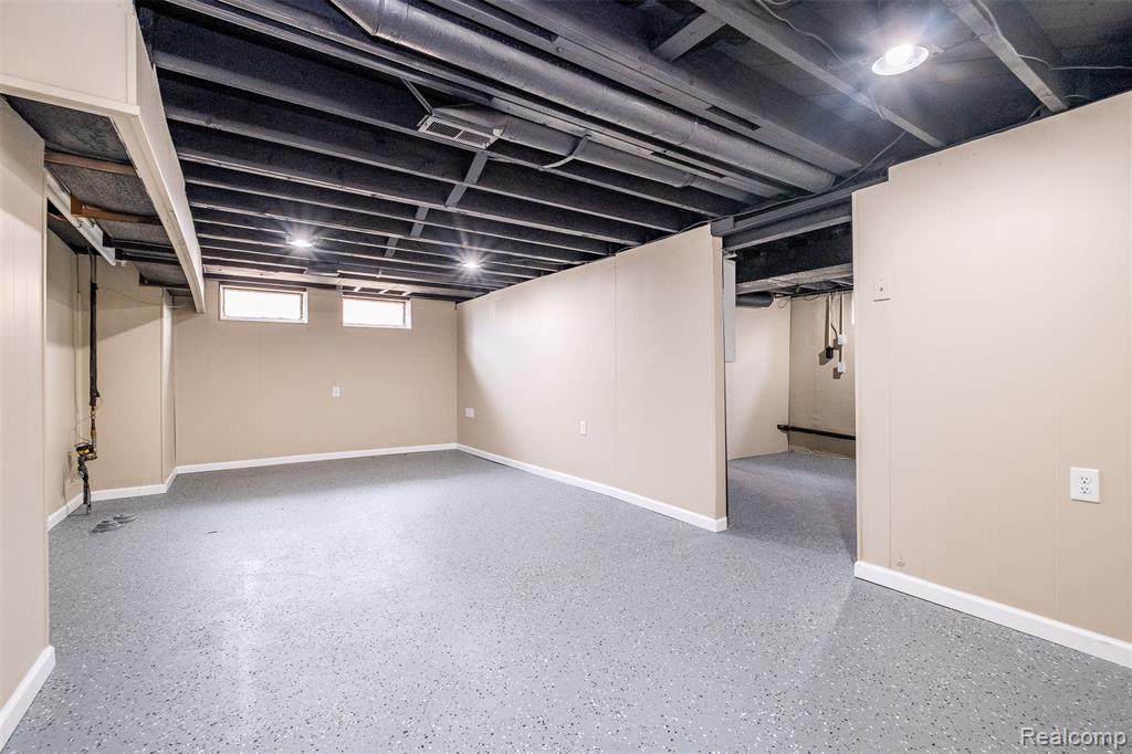 18259 Spring Court Property Photo 36