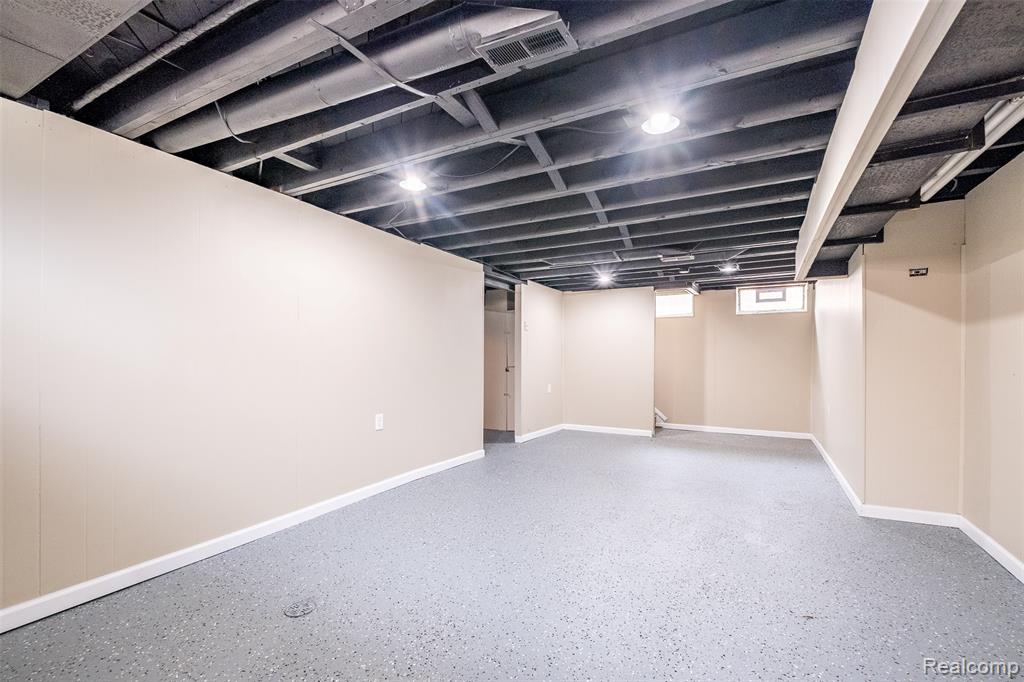 18259 Spring Court Property Photo 37
