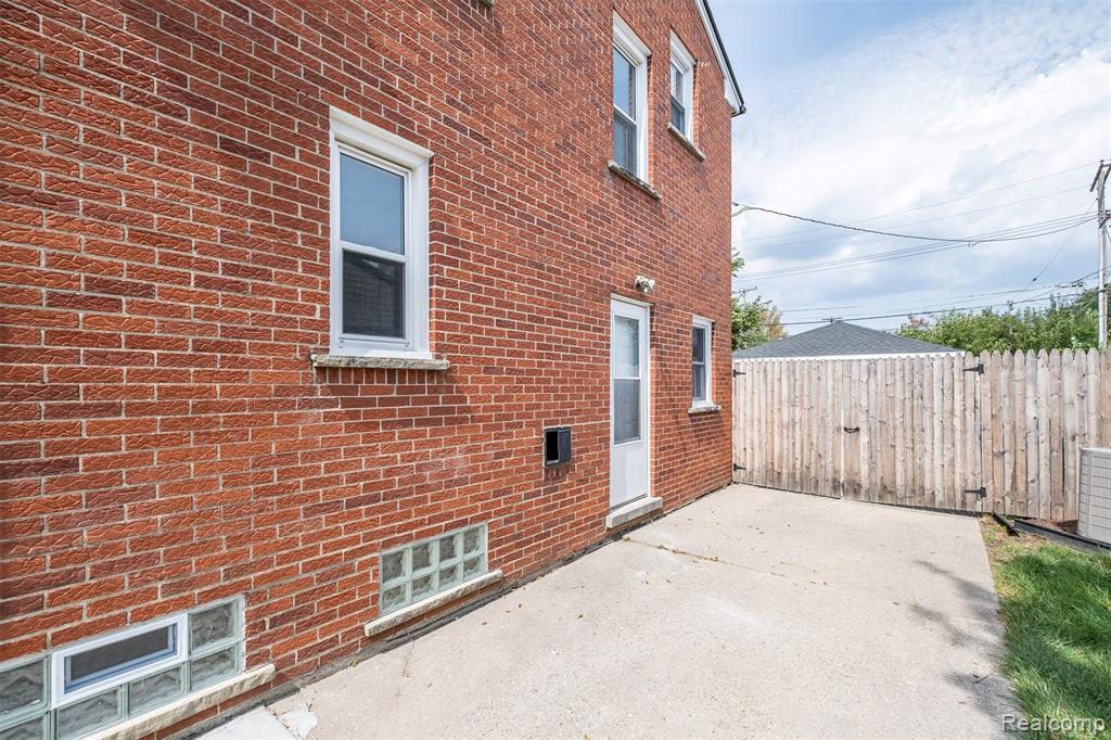 18259 Spring Court Property Photo 41