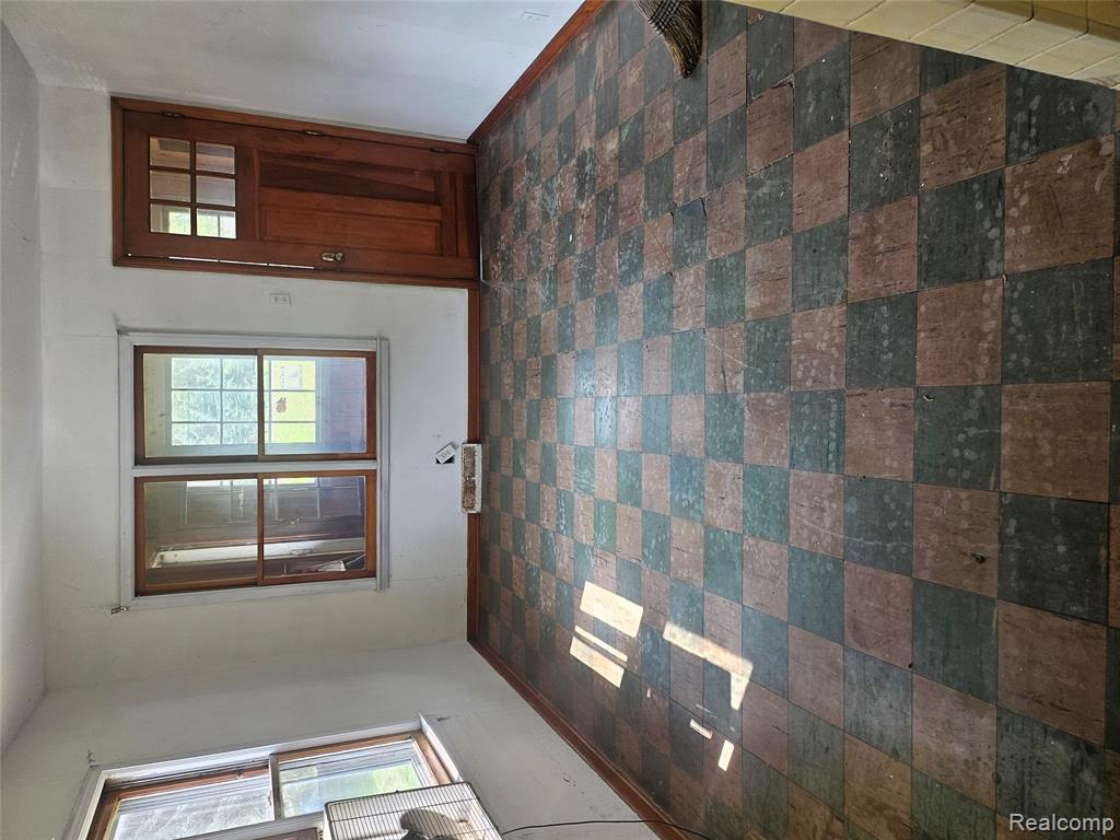 32703 Sutton Road Property Photo 2