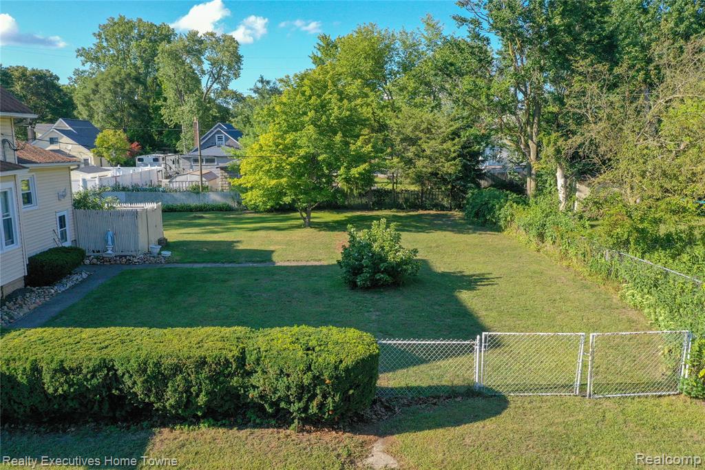 3003 North Boulevard Property Photo 5