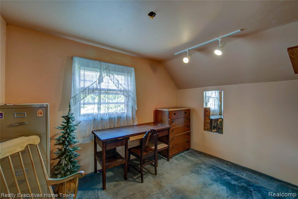 3003 North Boulevard Property Photo 23