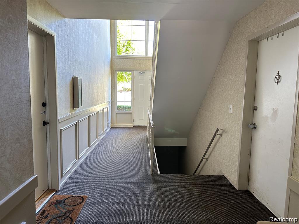 766 E Fox Hills Drive Property Photo 18