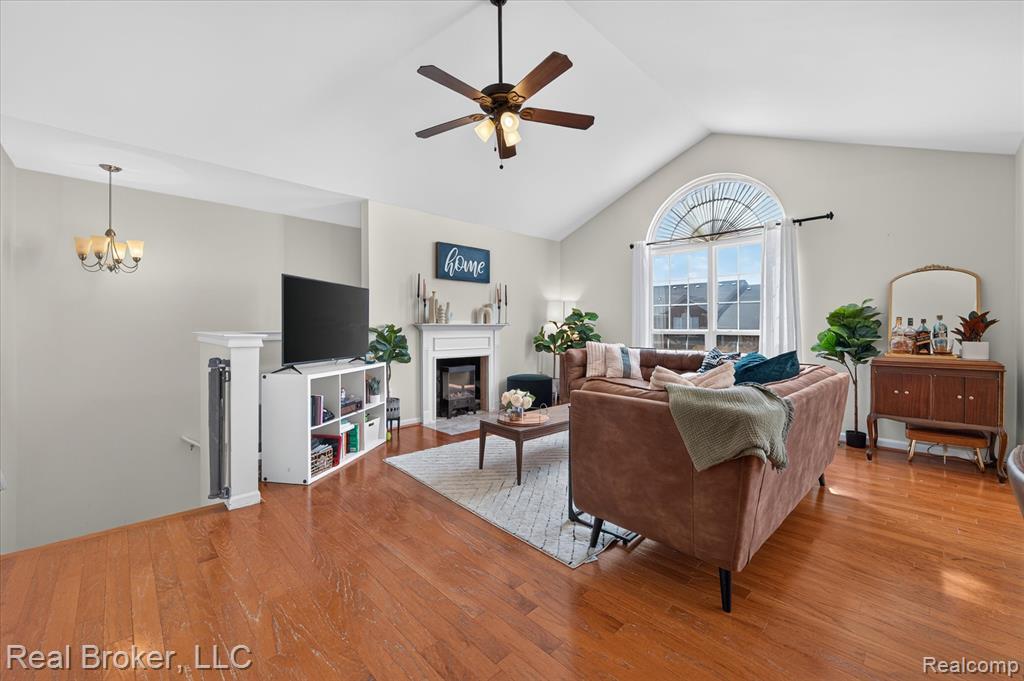 51747 Adler Park Drive Property Photo 6
