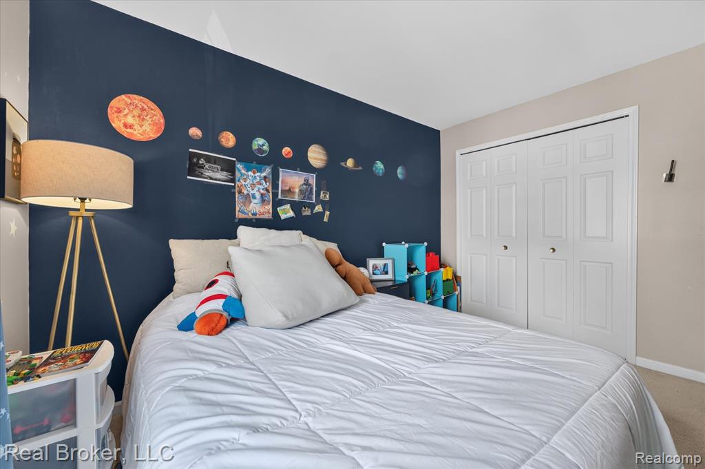 51747 Adler Park Drive Property Photo 16