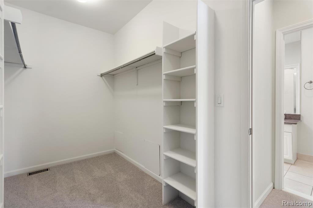 5593 Warrenshire Drive Property Photo 32