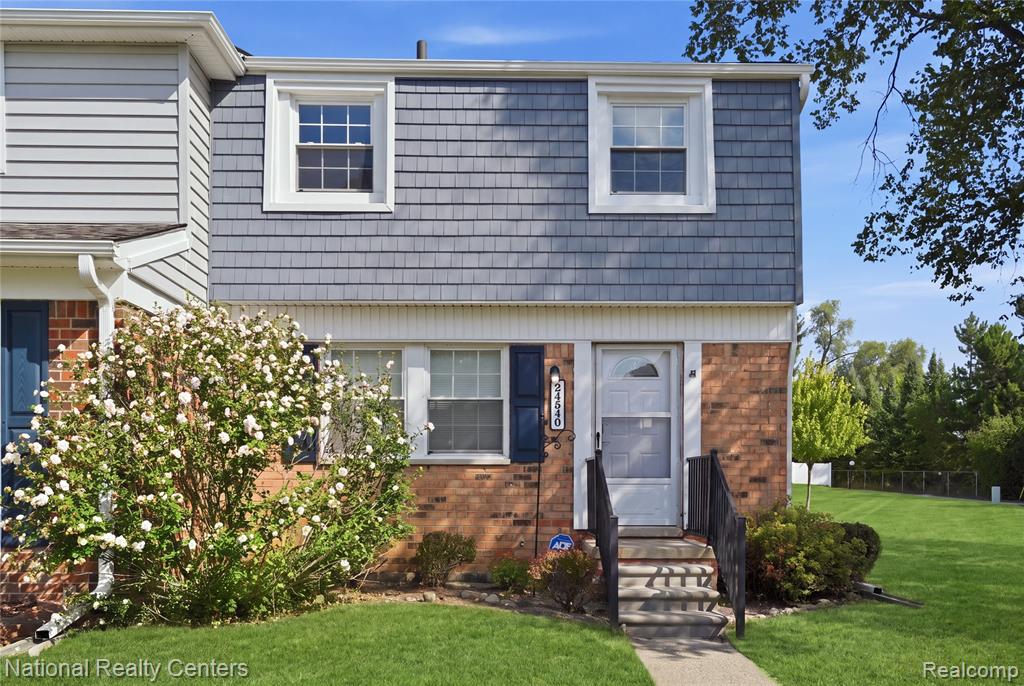 24540 Olde Orchard Street Property Photo 1