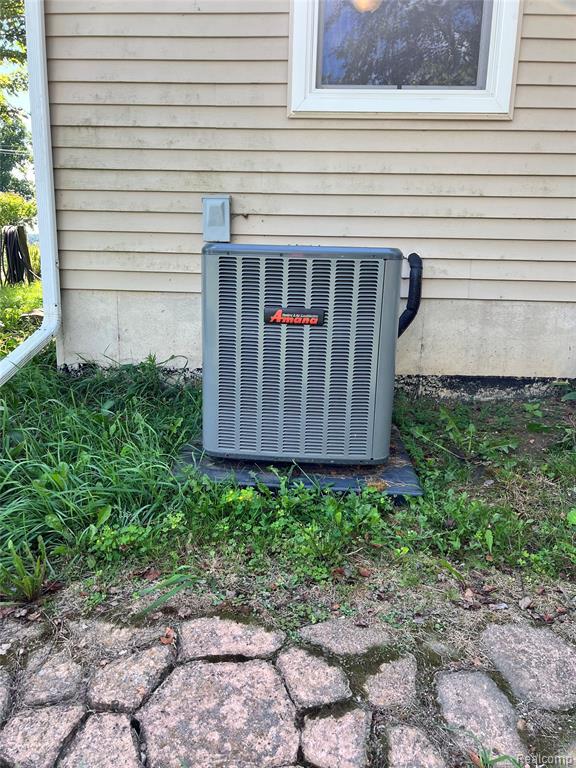 11771 Lehring Road Property Photo 8