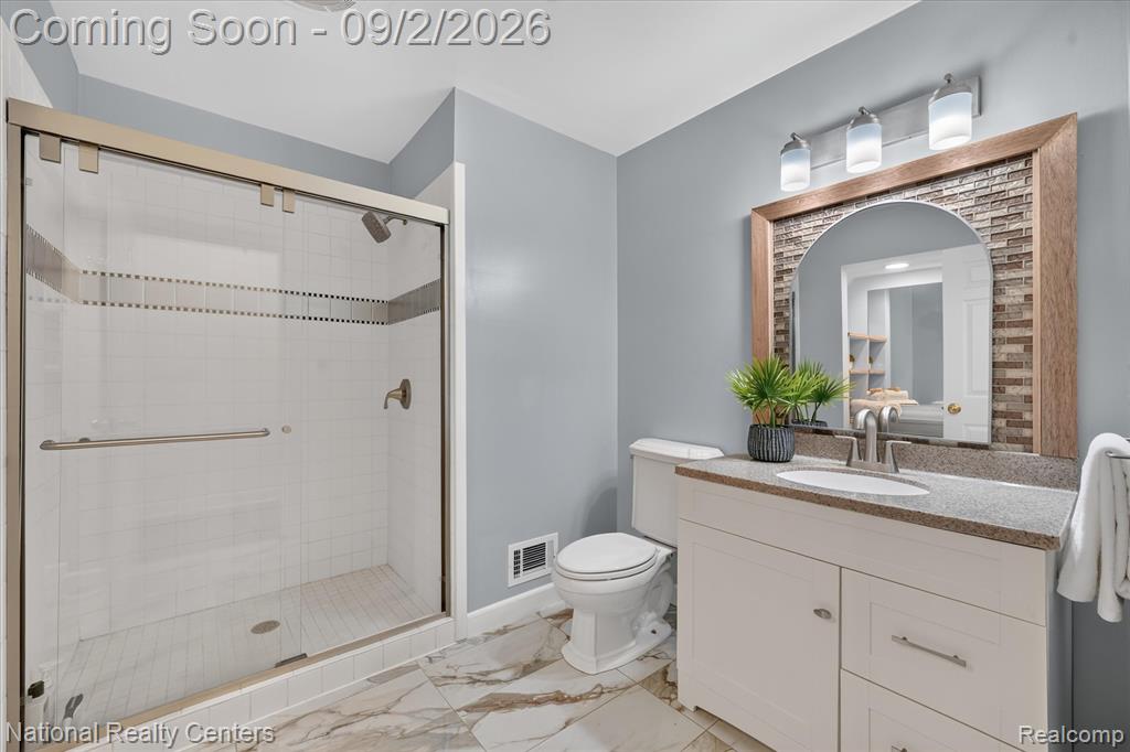 15771 Cavanaugh Lake Road Property Photo 32