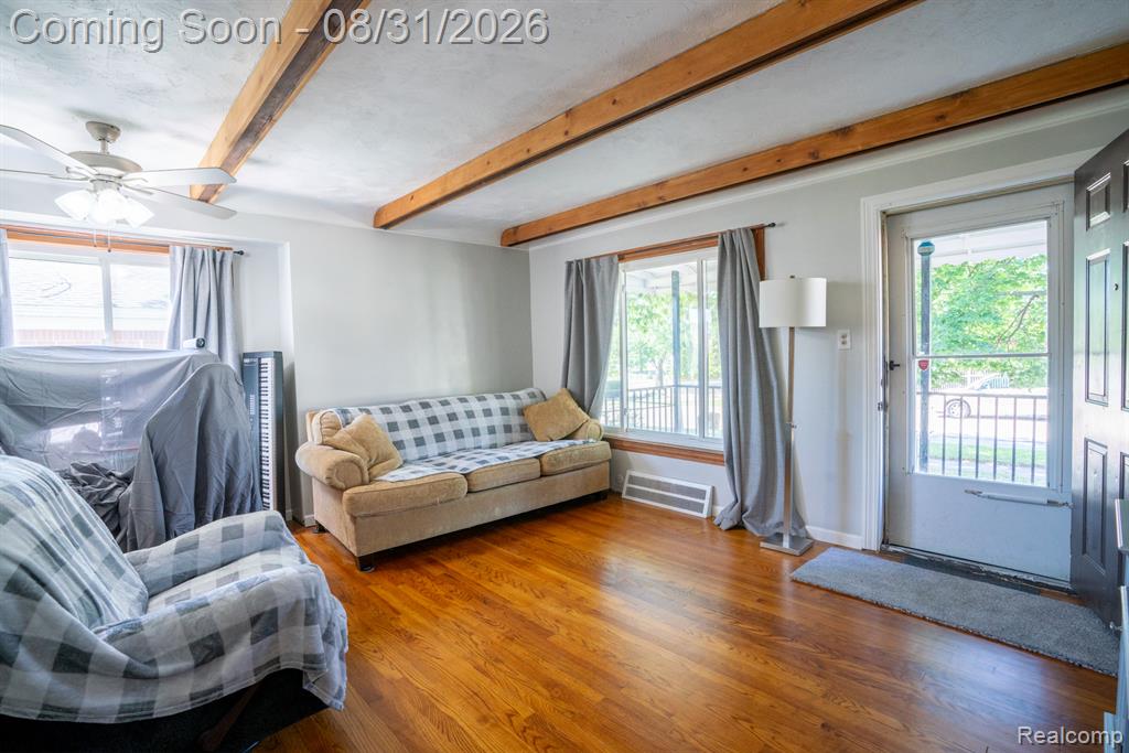 17157 Matthews Street Property Photo 6