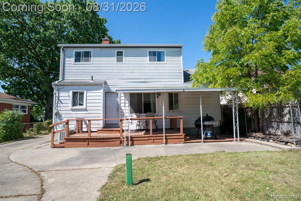 17157 Matthews Street Property Photo 22