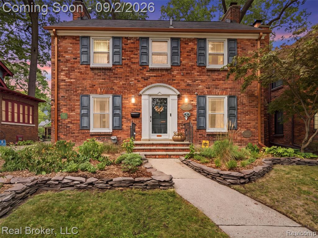 446 W Drayton Street Property Photo 1