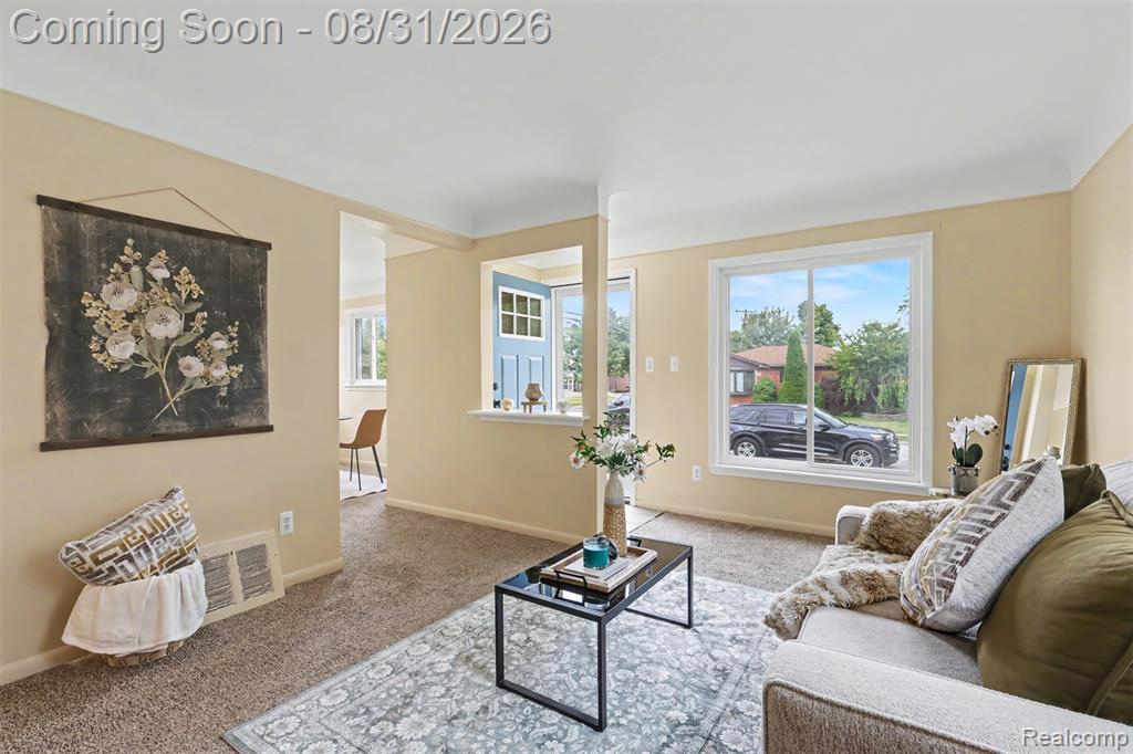 15275 Anne Avenue Property Photo 5