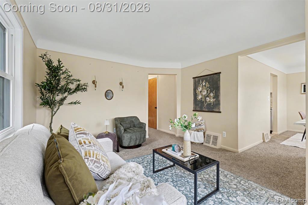15275 Anne Avenue Property Photo 6