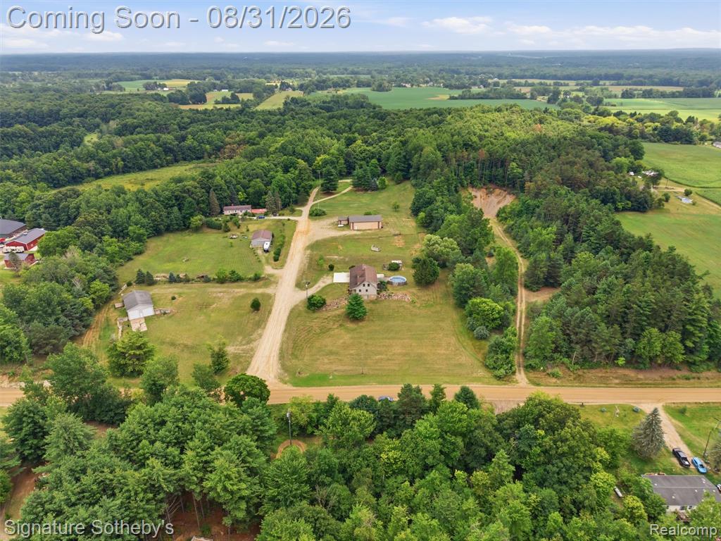 6164 Willits Road Property Photo 5