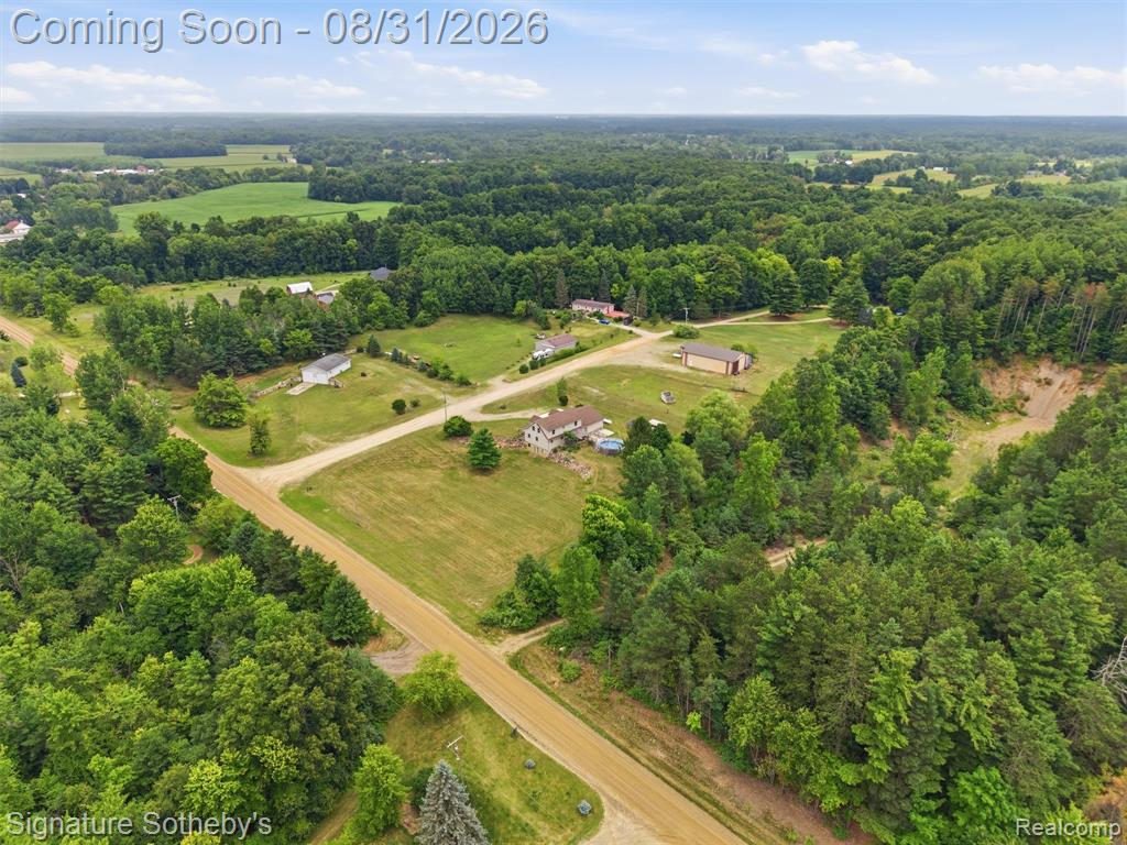 6164 Willits Road Property Photo 7