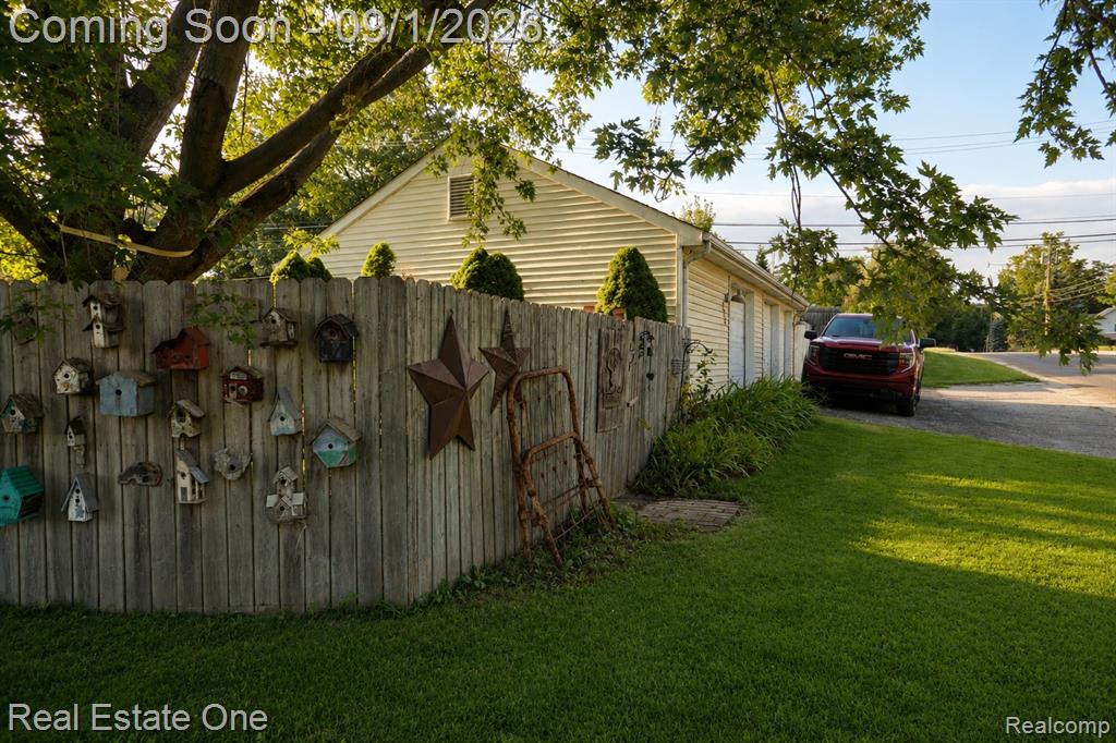206 Broadway Property Photo 7